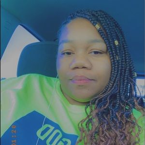 Meet your Posher, Janiece